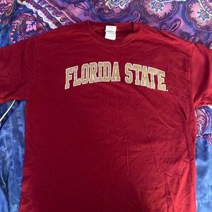 Gildan brand Florida state team red short sleeve shirt